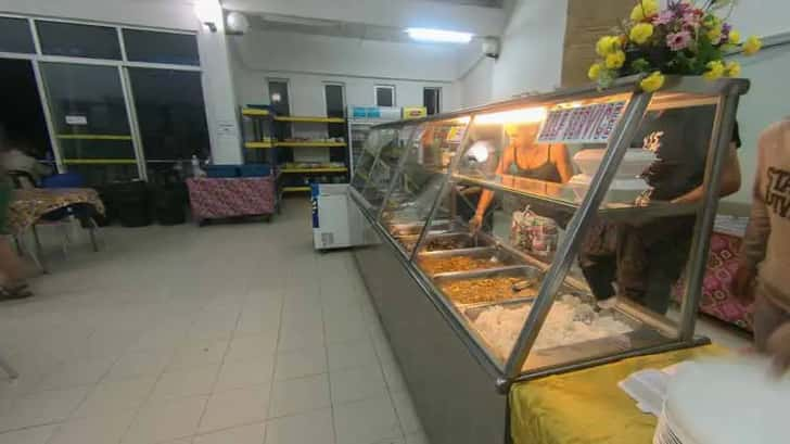 Bako National Park, Borneo, Maleisië. Buffet in het headquarters