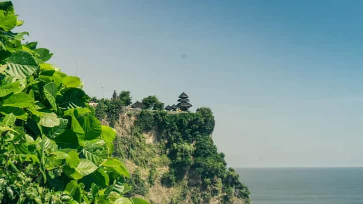 Bali Bezienswaardigheden - wat te doen op Bali Uluwatu tempel