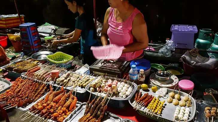 Kosten Myanmar. Hoe duur is eten in Myanmar