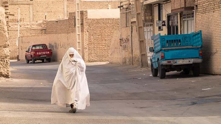 Chador dragen in Iran