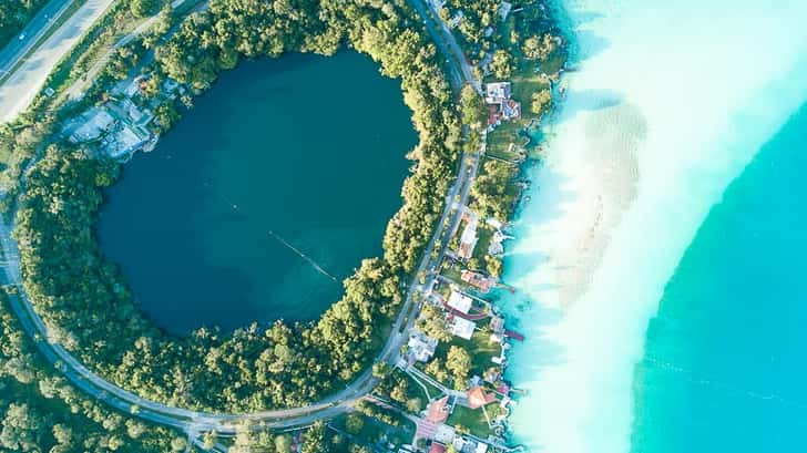 Laguna Bacalar Mexico; Cenotes