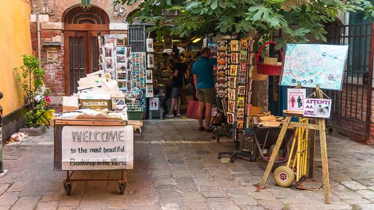 Libreria Acqua Alta