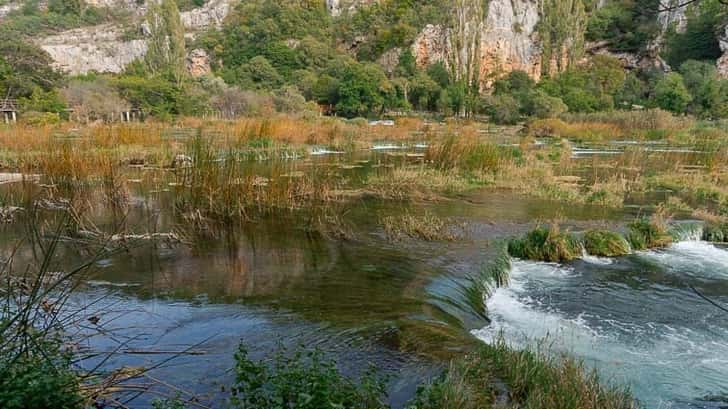 Roski Slap: Krka Nationaal Park Kroatië