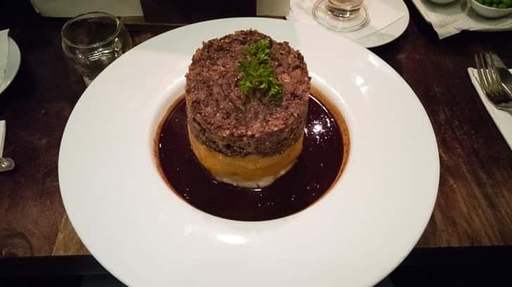 Wat te doen in Edinburgh: Haggis eten