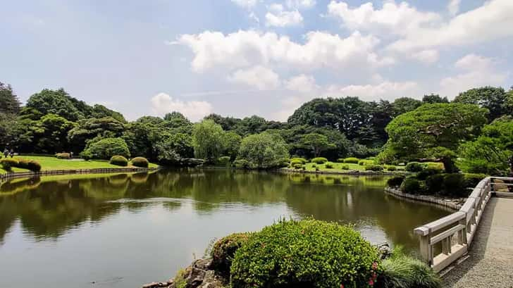 Shinjuku Gyoen National Garden