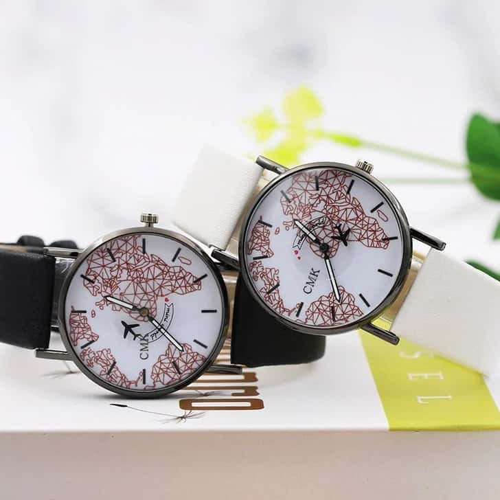 Cadeaus voor reizigers: Trendy horloge wit en zwart