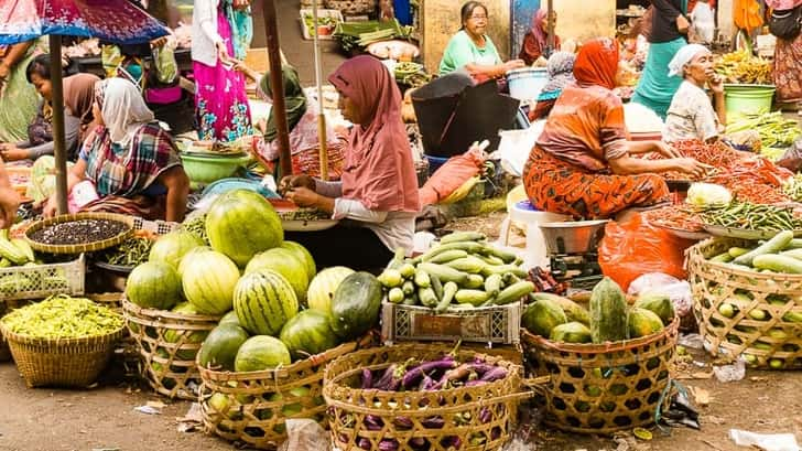 lokale markt in Ampenan