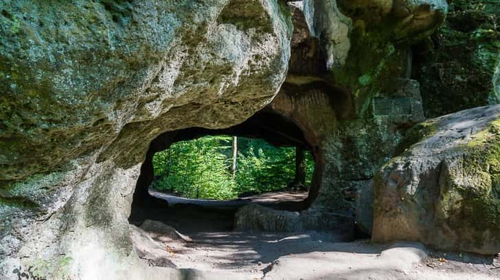 Hohllay Cave