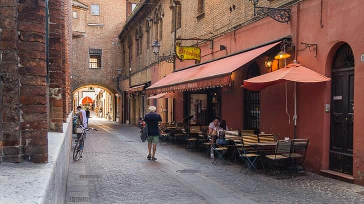 Oudste wijnbar ter wereld in Ferrara