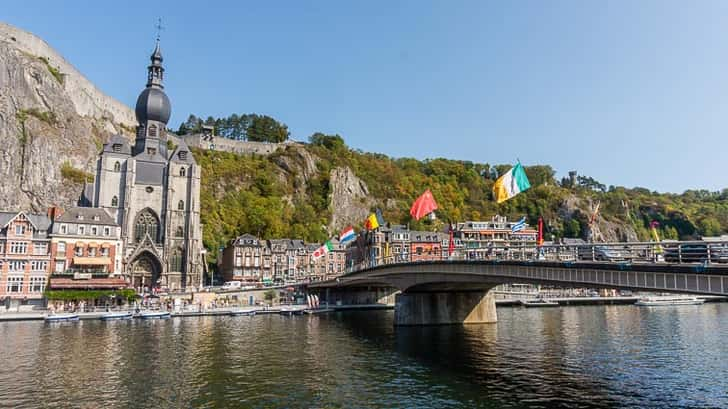 Charles-de-Gaulle brug Dinant