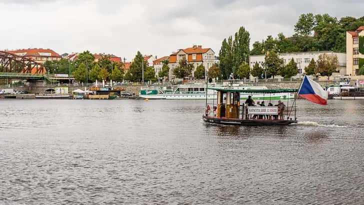 Camping Praag naar Centrum