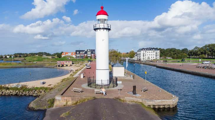 Vuurtoren Hellevoetsluit op Voorne-Putten