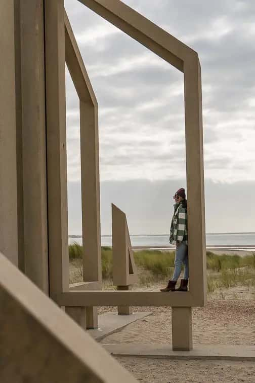 De Zandwacht op het Maasvlaktestrand Voorne-Putten