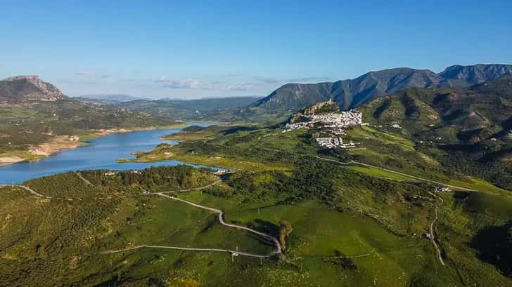 Mooiste witte dorpen Andalusië - Zahara de la Sierra