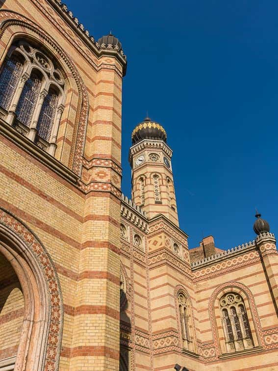 Buitenkant Grote Synagoe Boedapest