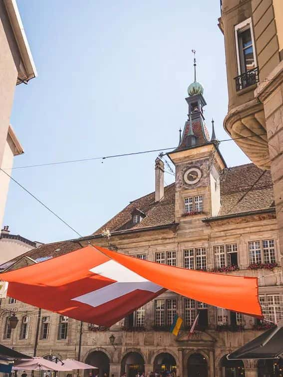 Place de la Palude: Eén van de gezelligste pleinen in de stad