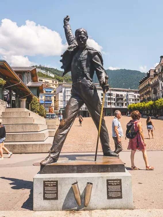 Freddie Mercury standbeeld