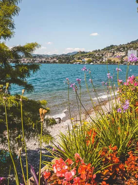 Promenade sur les Quais de Montreux