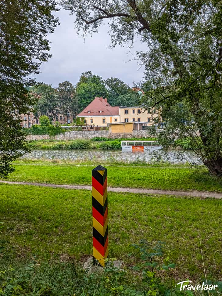 Wandelen langs de rivier de Neisse