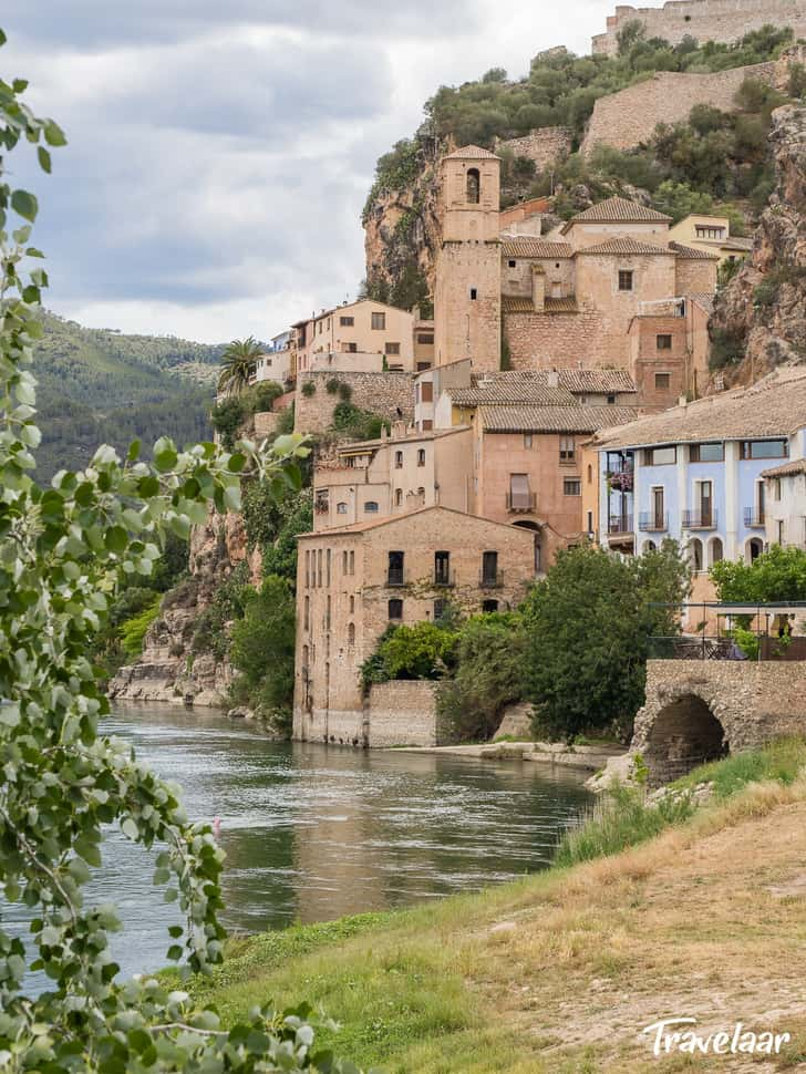 Eén van de mooiste stops tijdens roadtrip Catalonië - Miravet