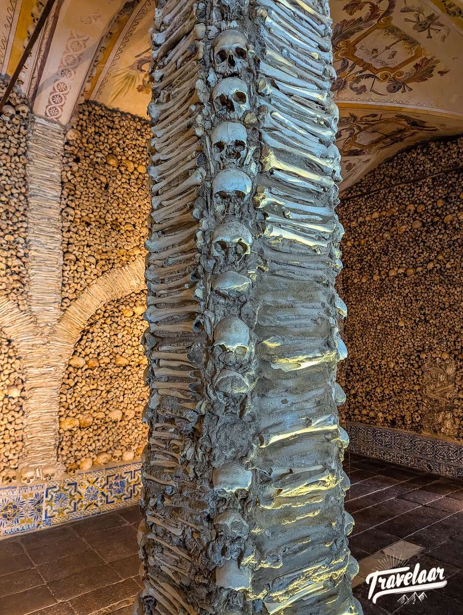 Capela dos Ossos in Evora