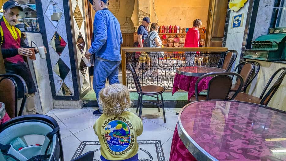 Eten en drinken in de medina van Fez