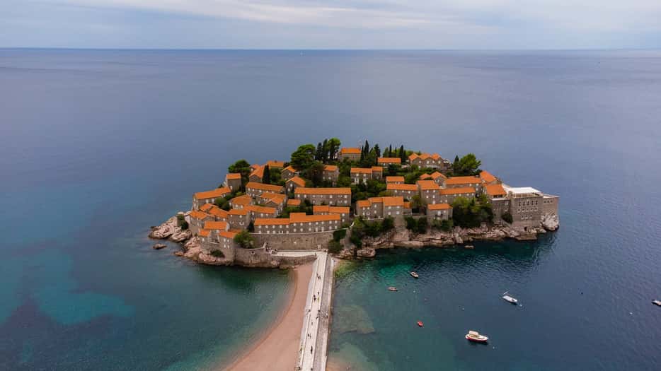 Mooiste plekken in Montenegro - Sveti Stefan