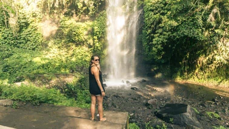 Kir bij de waterval op Lombok