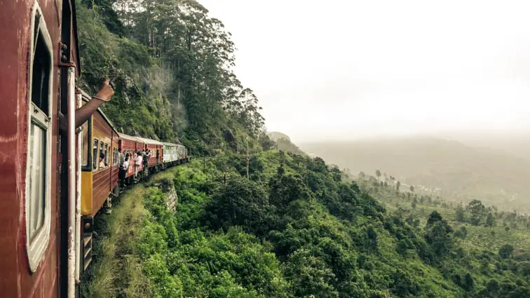 Reizen met de trein door Sri Lanka