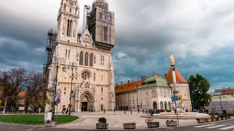 Zagreb bezienswaardigheden: Kathedraal van zagreb