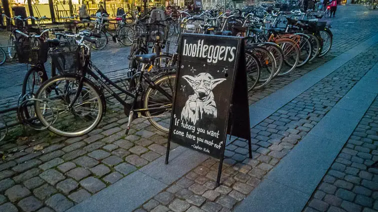 Eten en drinken in Kopenhagen: Bootleggers Bar