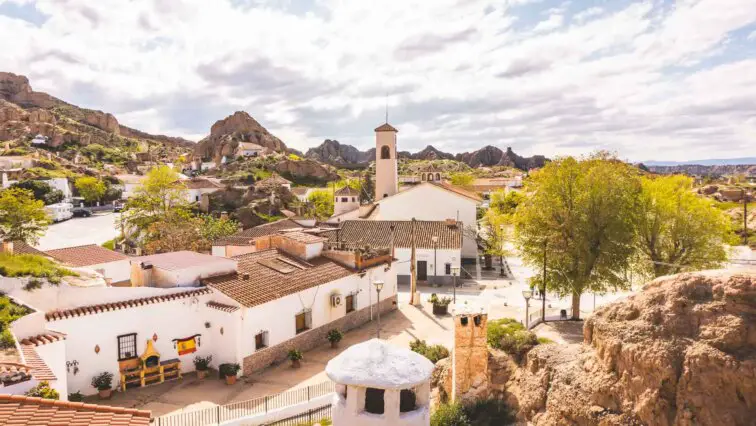 Barrio de Cuevas Guadix - witte dorpen in andalusië