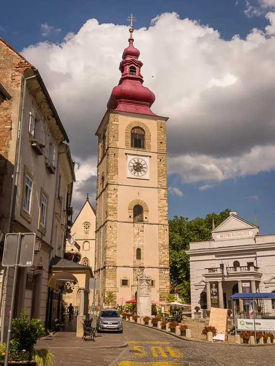 De stadstoren van Ptuj