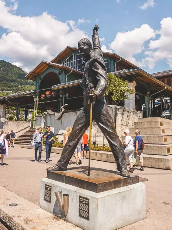 Freddie Mercury standbeeld